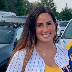 Meet your Posher, Alyssa